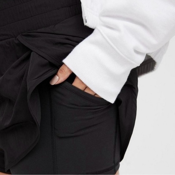 Offline By Aerie Black The Hugger Shorts High Waist Lined Pockets Size XL NWT - Picture 7 of 9